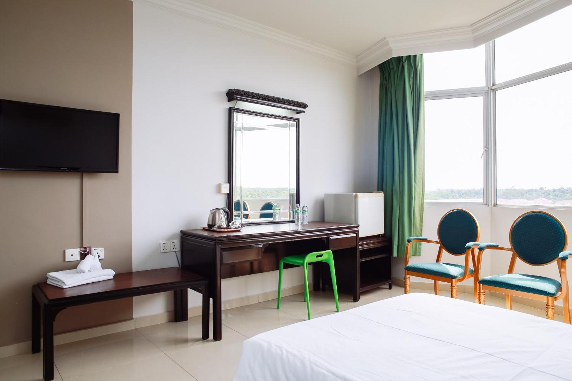 Hotel Green Park Temerloh Exterior foto