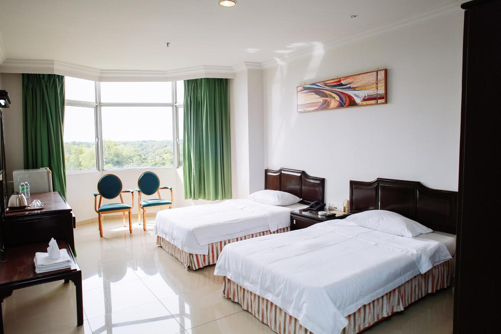Hotel Green Park Temerloh Exterior foto